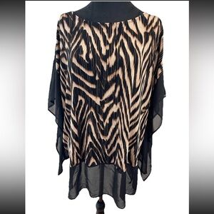 Chicos traveler size 2 ladies (large 12/14) zebra print pullover batwing blouse‎